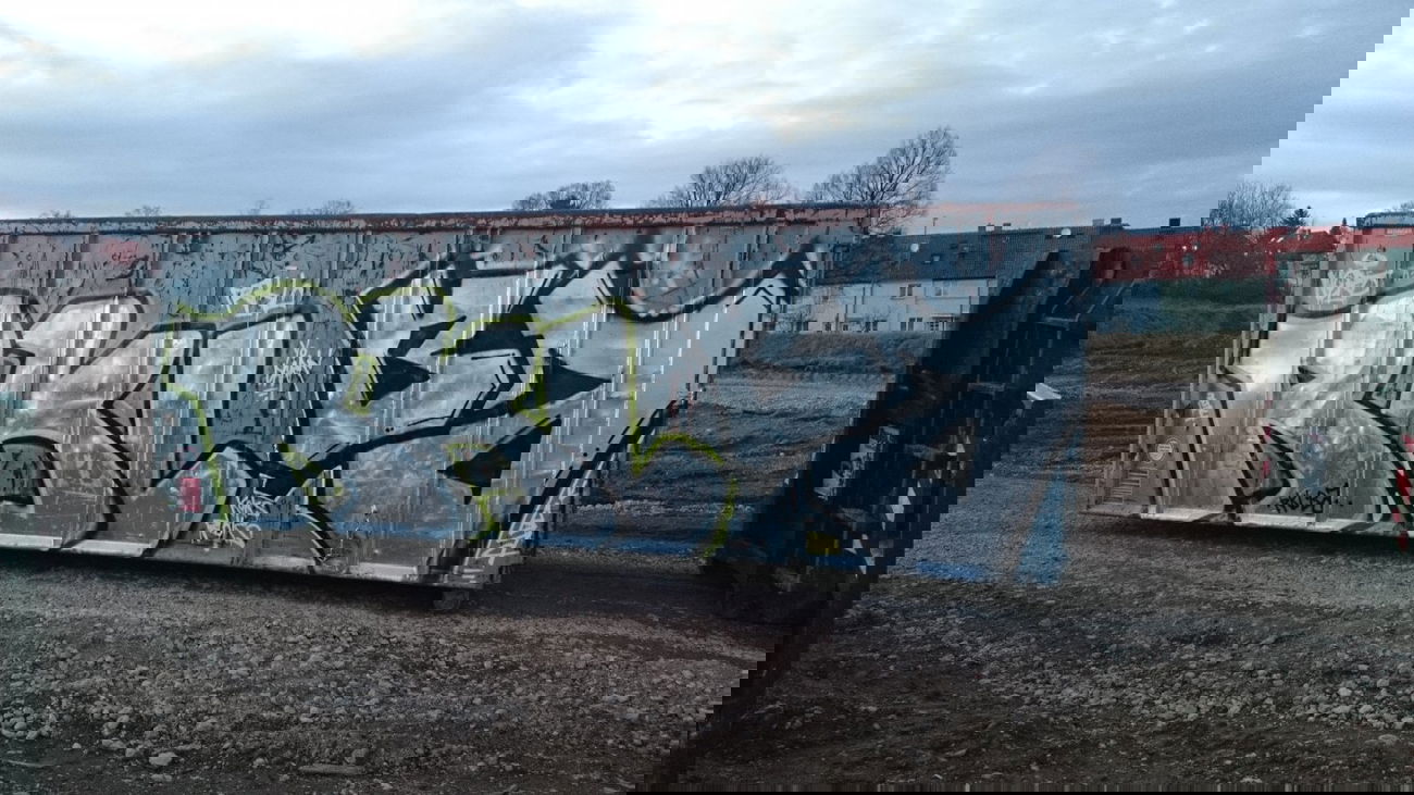 Graffiti Bombing in Erfurt - Photo by DirtyLinez - RKL+BA (2014)