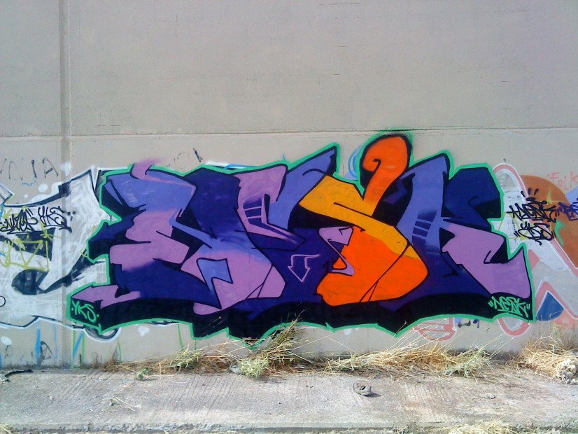 Graffiti Wall in Greece - Photo by DirtyNesk - Nesk (2013)