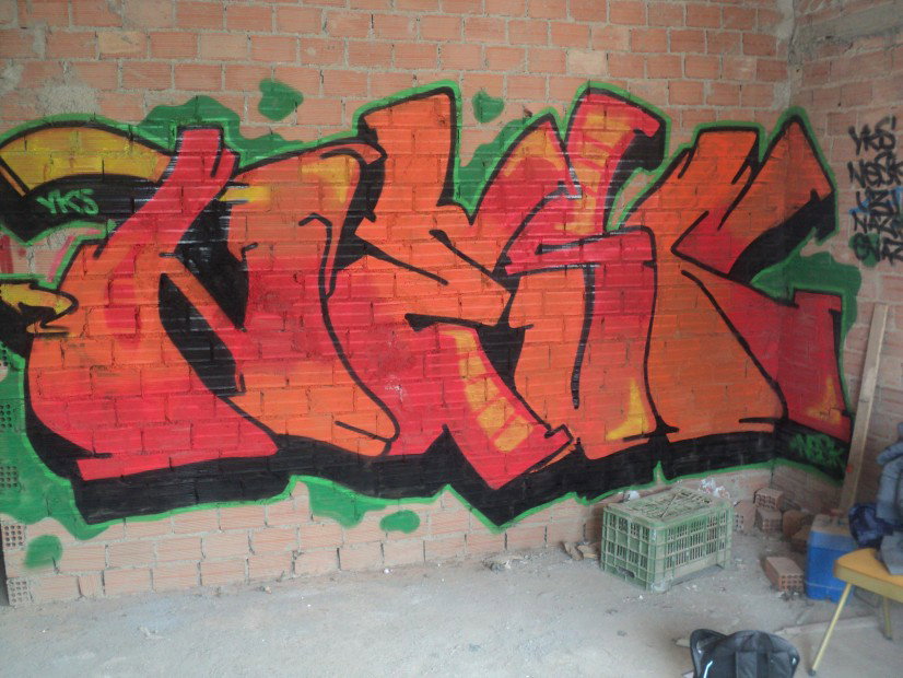 Graffiti Wall in Tripoli - Photo by DirtyNesk - Nesk (2013)