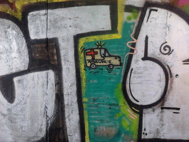 Graffiti Wall - Photo by Dirty_Jobs - Anbulance