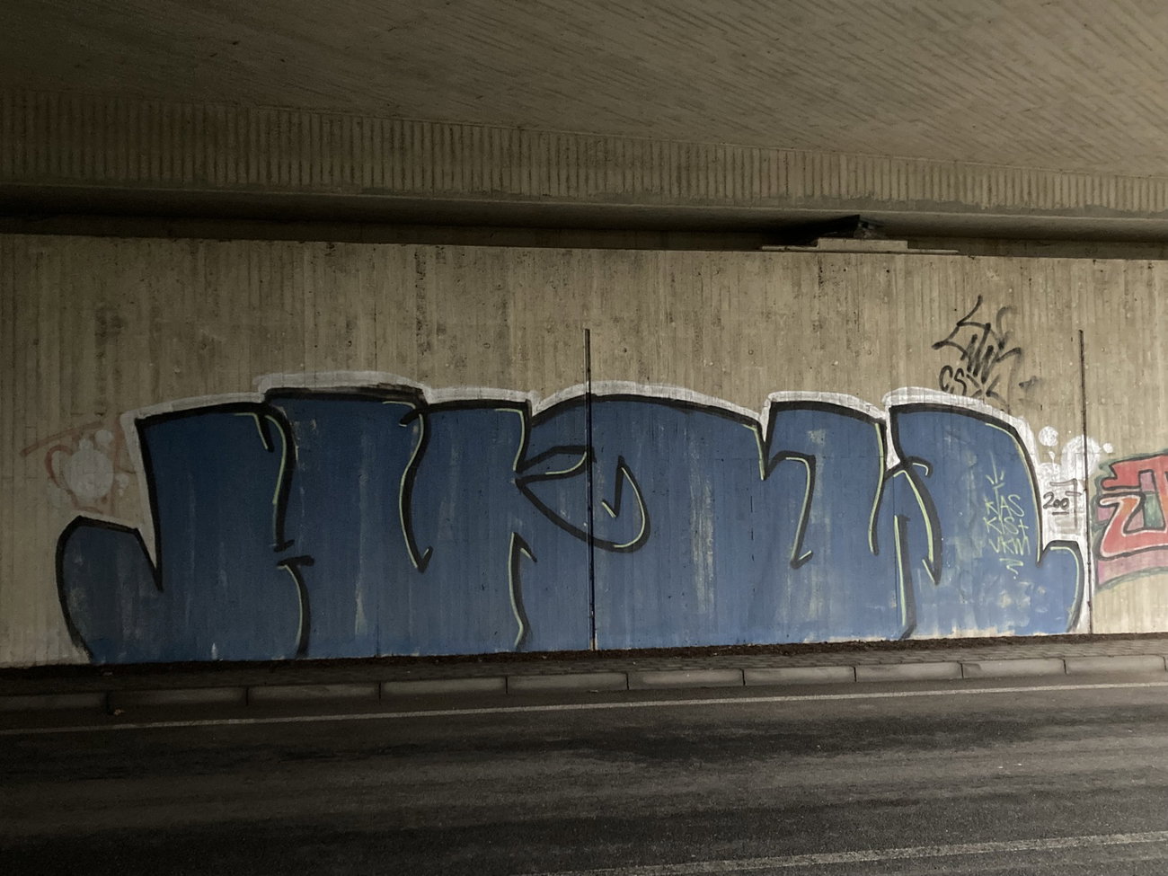 Graffiti Wall in Solingen - Photo by DisgoPolo - hkw, solingen (2007)