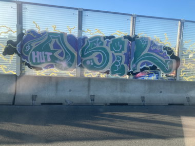 Graffiti Wall - Photo by DisgoPolo - osil, wuppertal