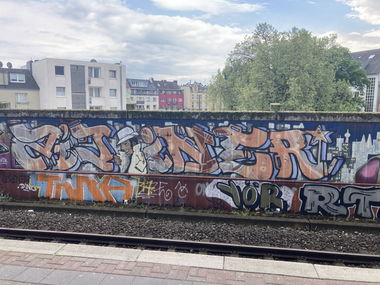 Graffiti Wall in Köln - Photo by DisgoPolo - zid, iner, cologne