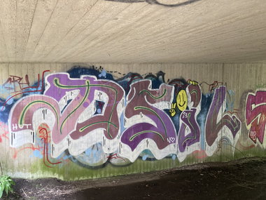 Graffiti Wall - Photo by DisgoPolo - osil, solingen, hut (2023)