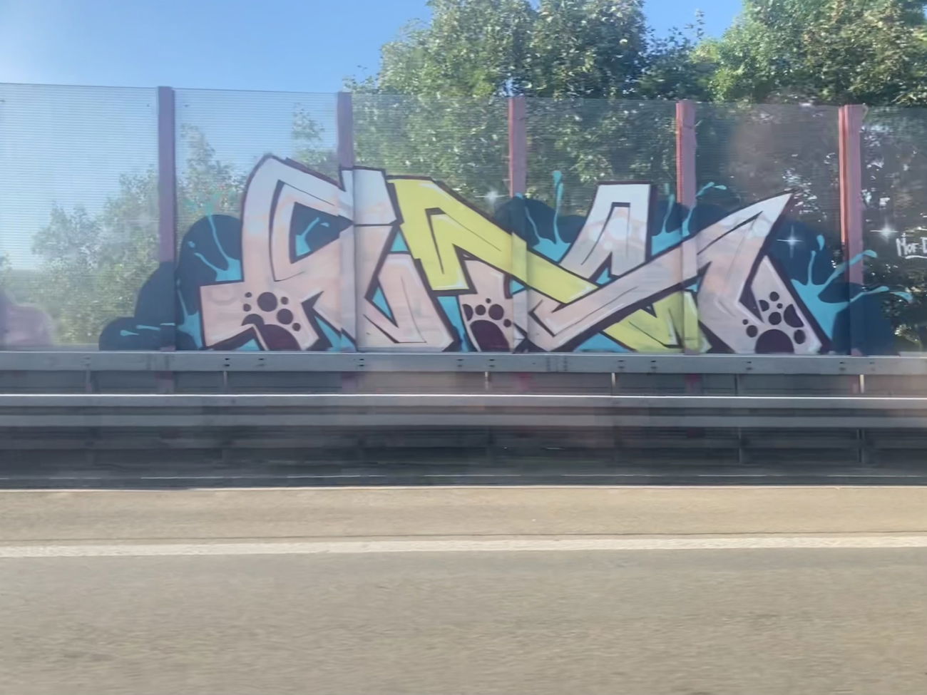 Graffiti Wall - Photo by DisgoPolo - fink, drg, wuppertal