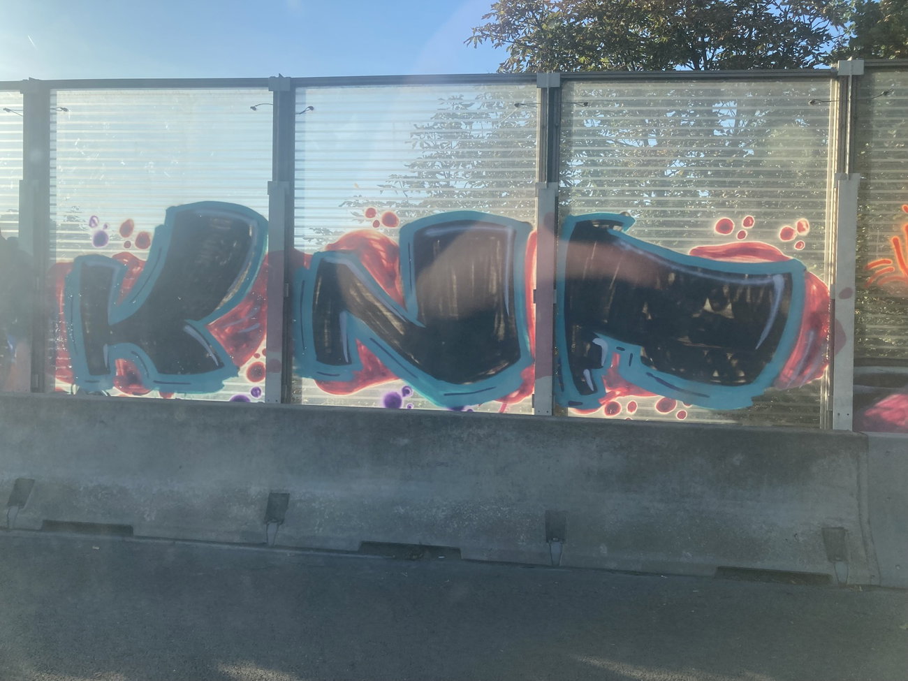 Graffiti Wall - Photo by DisgoPolo - knf, wuppertal