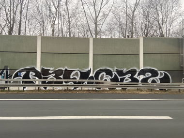 Graffiti Bombing in Köln - Photo by DisgoPolo - tbv, cbz