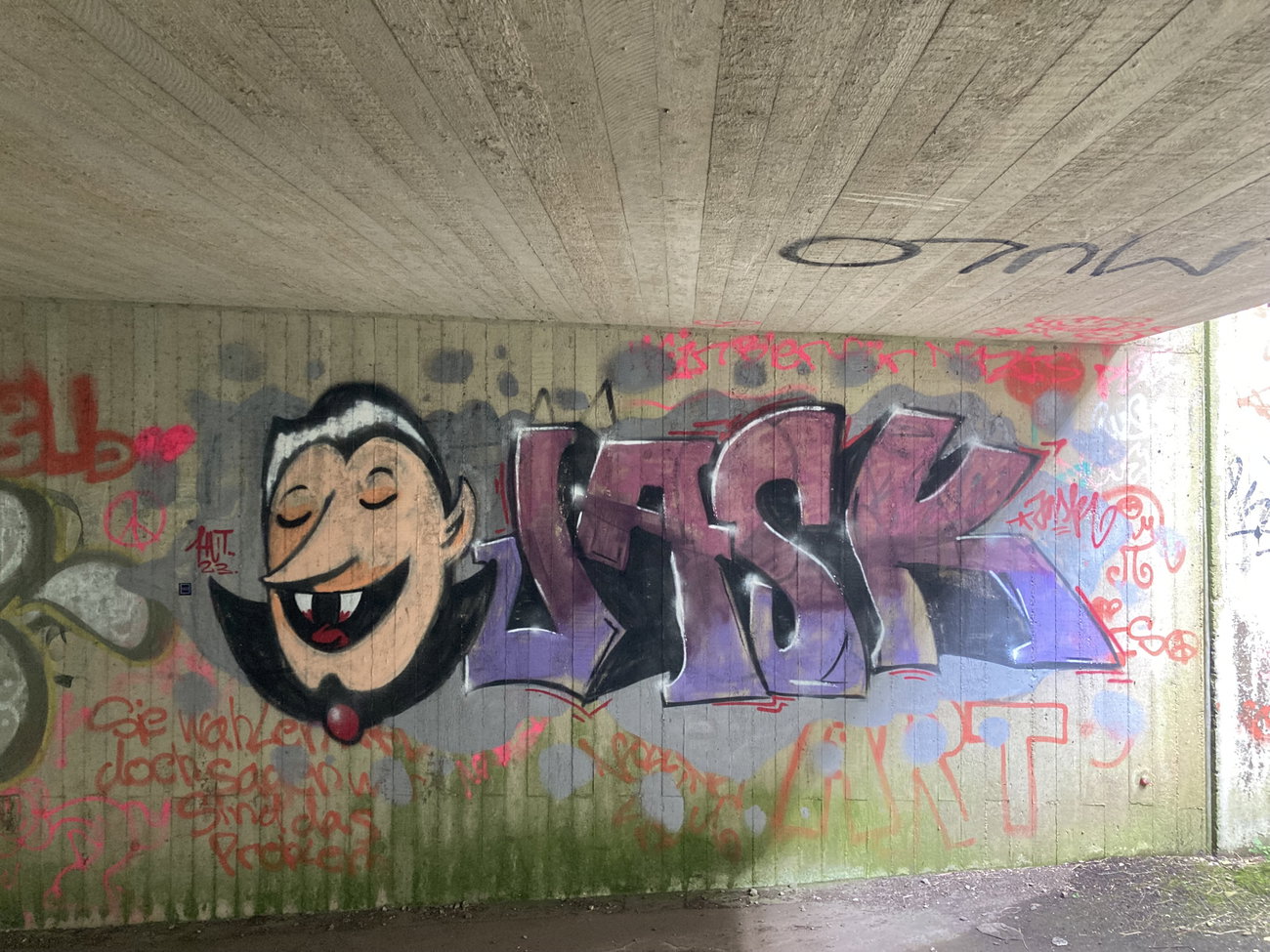 Graffiti Wall in Solingen - Photo by DisgoPolo - yask, solingen, hut (2023)