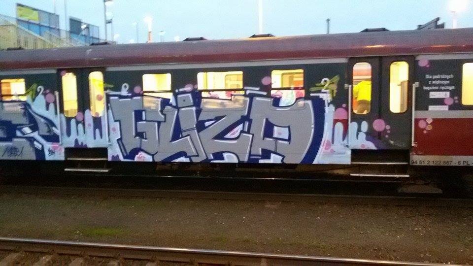 Graffiti Train - Photo by Dobraidelo