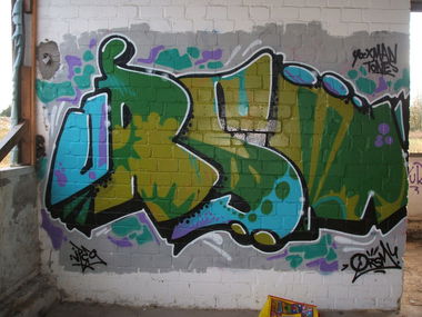 Graffiti Wall - Photo by Doedelup - orsm, jpeg