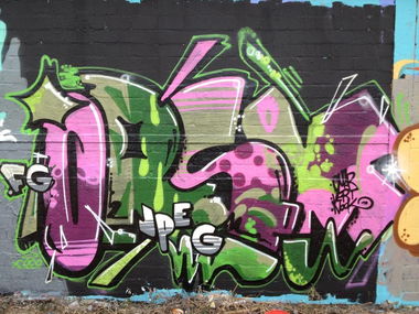 Graffiti Wall in Dusseldorf - Photo by Doedelup - orsm, jpeg (2013)