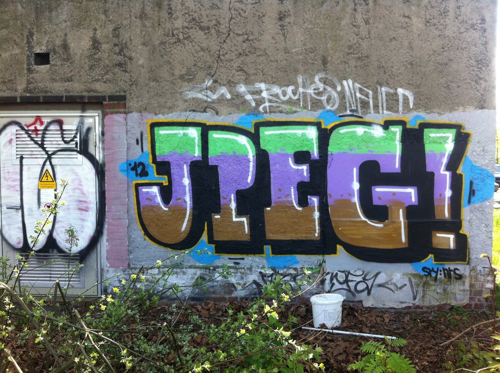 Graffiti Wall in Dusseldorf - Photo by Doedelup - jpeg