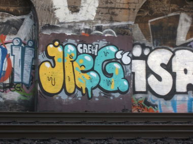 Graffiti Bombing - Photo by Doedelup - jpeg