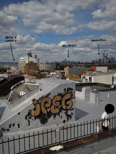 Graffiti Street Art in New York - Photo by Doedelup - jpeg