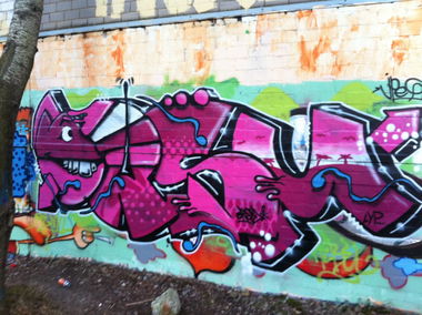 Graffiti Wall in Dusseldorf - Photo by Doedelup - orsm, jpeg