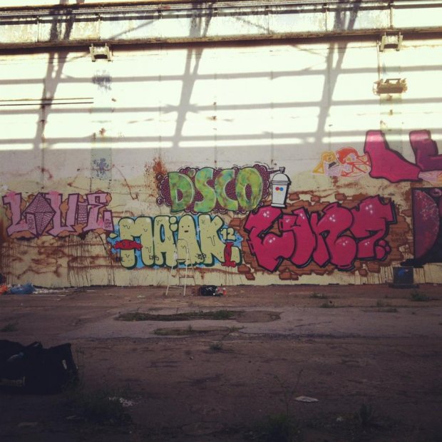 Graffiti Wall in Dusseldorf - Photo by Doedelup - Lunz, DSCO, jpeg