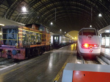 Graffiti Artwork in Milano - Photo by Donszkoj - Milan, Italy, Trenitalia (2012)