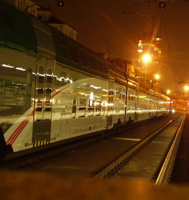 Graffiti Artwork in Milano - Photo by Donszkoj - Italy, Milan, Trenord