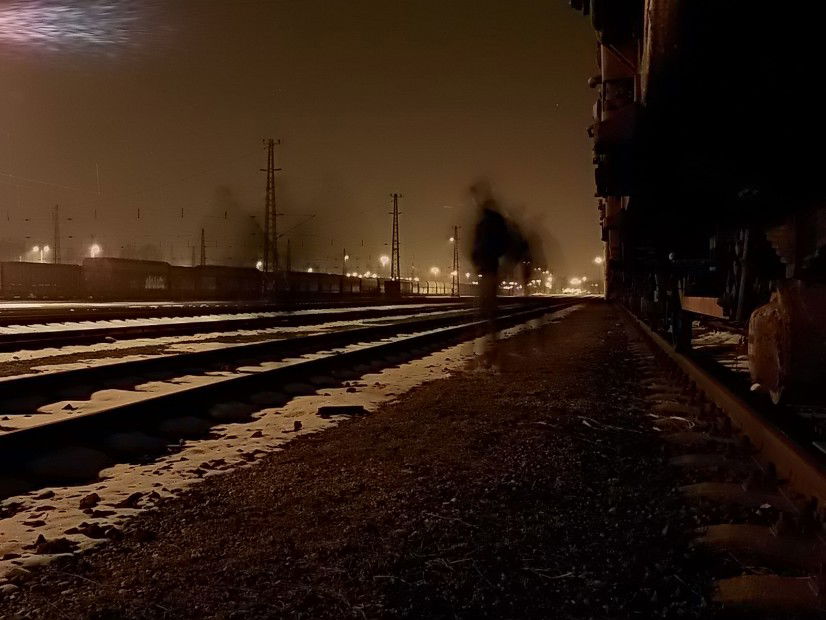 Graffiti Train in Budapest - Photo by Donszkoj