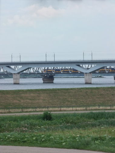 Graffiti Artwork in Barendrecht - Photo by Donszkoj - banane, Rotterdam, Netherlands (2013)