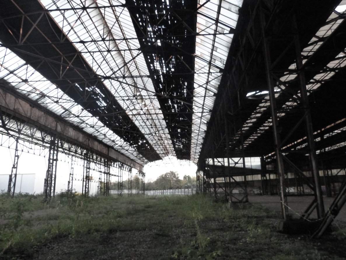 Graffiti Artwork in Dortmund - Photo by DoppelWhopper - Lost, Place (2013)