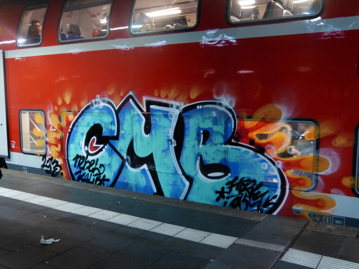 Graffiti Train in Dusseldorf - Photo by DoppelWhopper - CMB (2013)