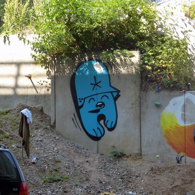 Graffiti Wall in Essen - Photo by DoppelWhopper - Flying, förtress, JBCB (2013)