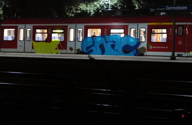 Graffiti Train in Dusseldorf - Photo by DoppelWhopper - DISL, TBM, SOAC (2013)