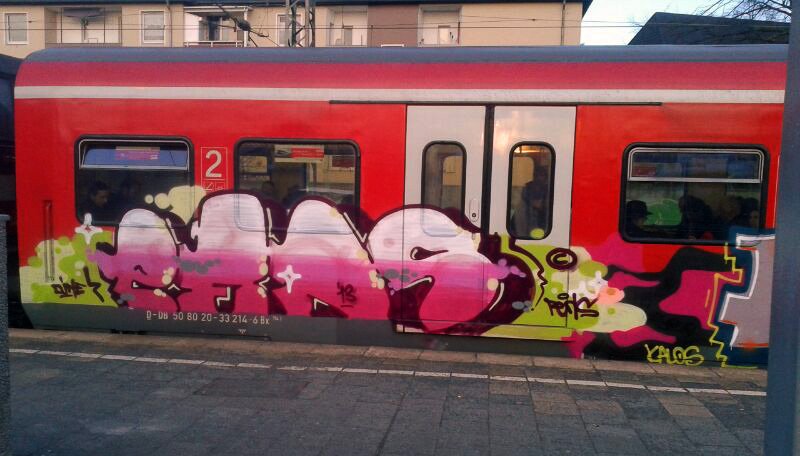 Graffiti Train in Dusseldorf - Photo by DoppelWhopper - Pens, Kalos, Aktor (2013)