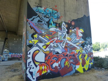 Graffiti Wall in Essen - Photo by DoppelWhopper - cokonut (2013)