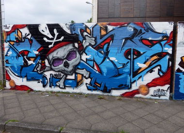 Graffiti Wall - Photo by DoppelWhopper - Coke, DHS, Deadly (2013)