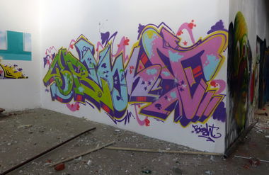 Graffiti Wall - Photo by DoppelWhopper - BRIGHT (2012)