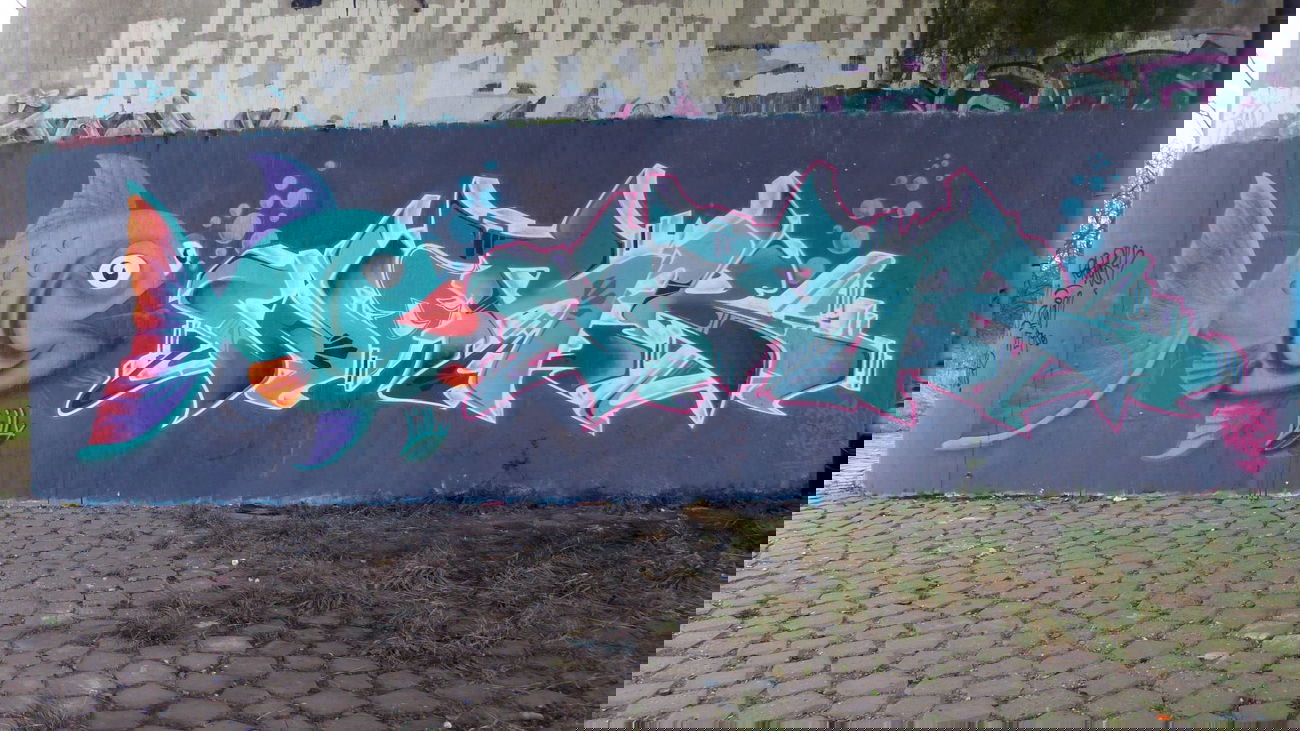 Graffiti Wall in Dusseldorf - Photo by DoppelWhopper - Work (2014)