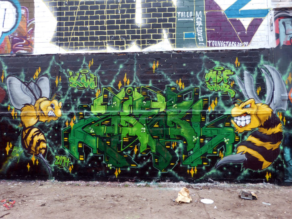 Graffiti Wall in Dusseldorf - Photo by DoppelWhopper - Zier, MBF, WNR (2014)