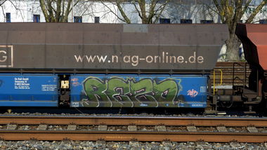 Graffiti Train - Photo by DoppelWhopper - Rezo, freight, fr8 (2013)