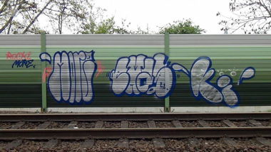 Graffiti Bombing - Photo by Dorfseufer69 - MORE, CHAS, KISS