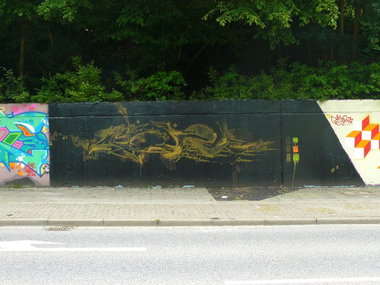 Graffiti Wall - Photo by Dorfseufer69 - MORE, ONE