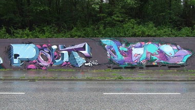 Graffiti Wall - Photo by Dorfseufer69 - POUT, MORE, tods