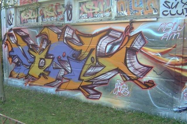 Graffiti Wall - Photo by Dorfseufer69 - oldies, MR.More