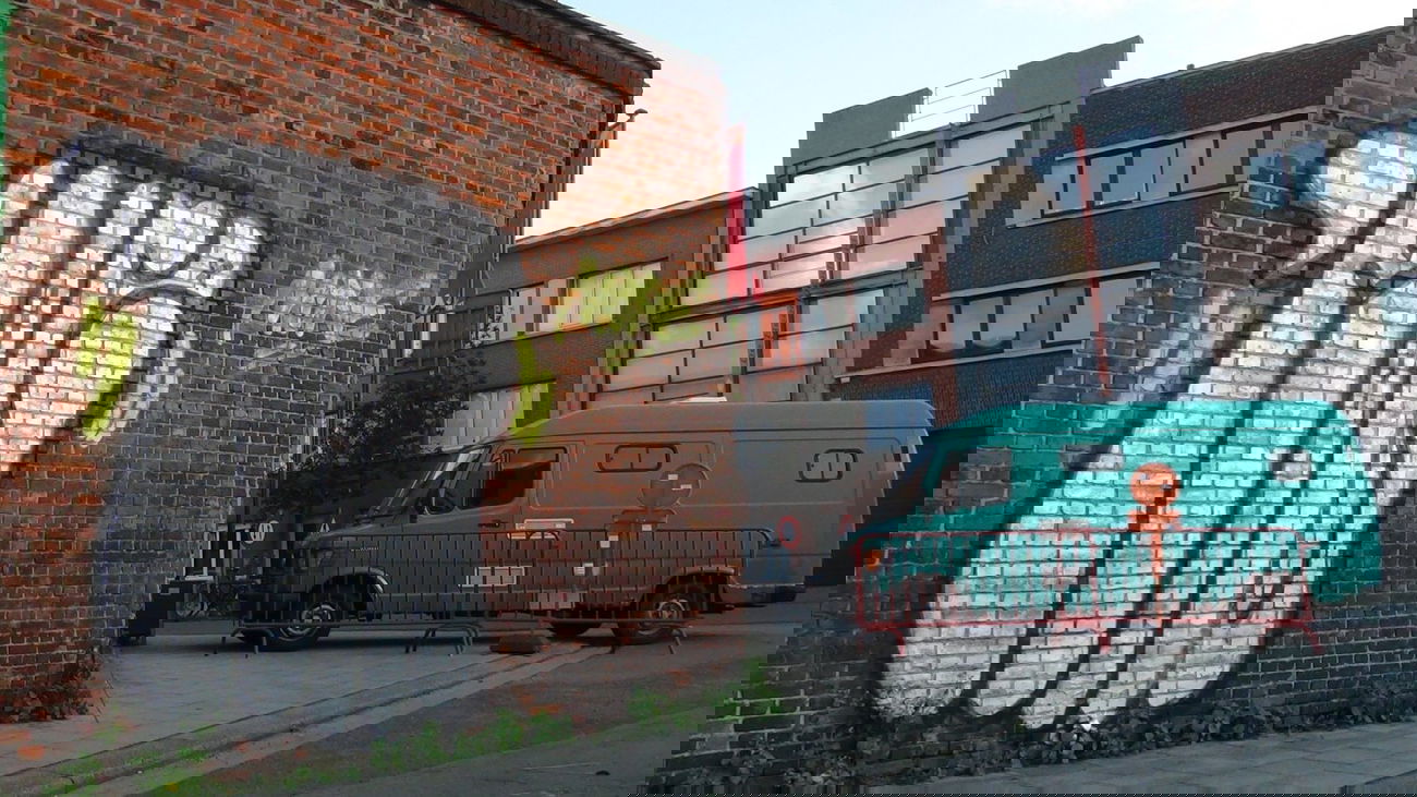 Graffiti Bombing - Photo by Dorfseufer69 - Belgien, t-up, Mr.More