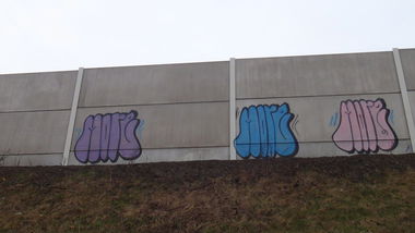 Graffiti Bombing - Photo by Dorfseufer69 - Mr.More, Mr.More, Mr.More