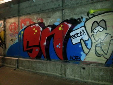 Graffiti Wall in Hamburg - Photo by Dorfwriter - sn, hrc, hsv (2015)