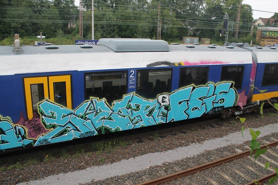 Graffiti Train - Photo by Dosentrieb