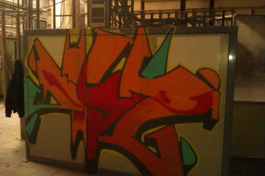 Graffiti Wall - Photo by Downtownpaint (2014)