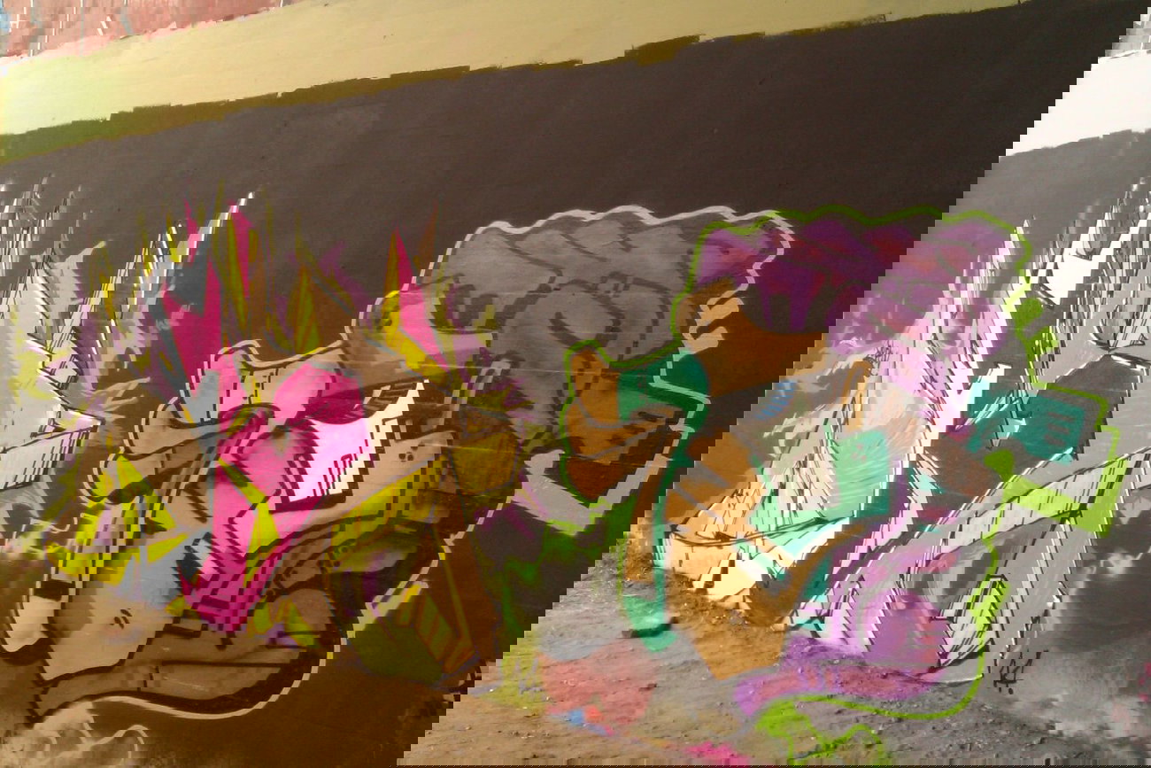 Graffiti Wall - Photo by Downtownpaint (2014)