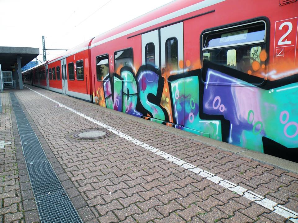 Graffiti Train - Photo by Dream - Vrs, Ltn, Ats (2014)