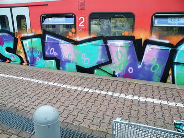 Graffiti Train - Photo by Dream - Ltn, Vrs, Ats (2014)