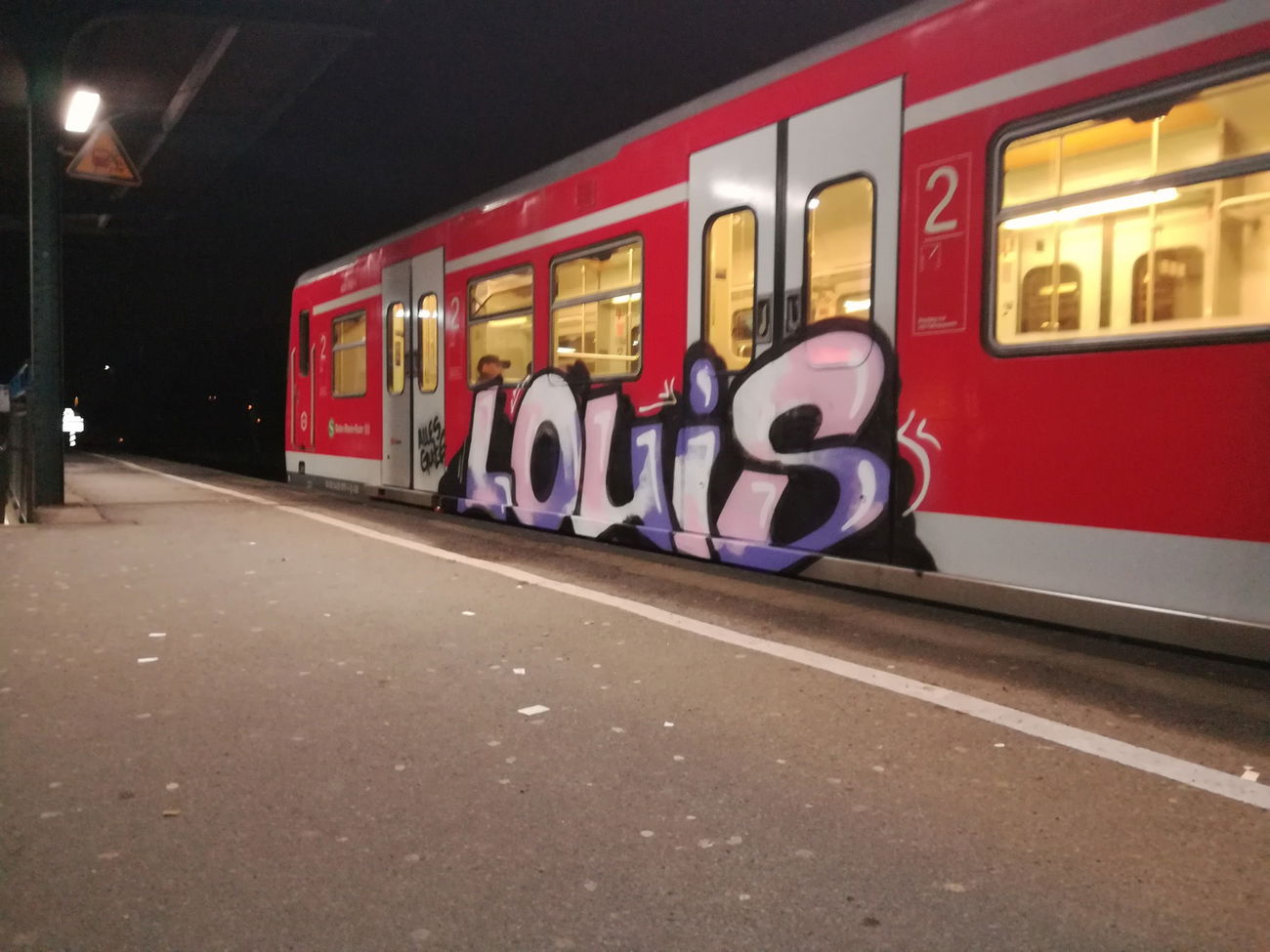 Graffiti Train - Photo by Dream - Louis (2018)
