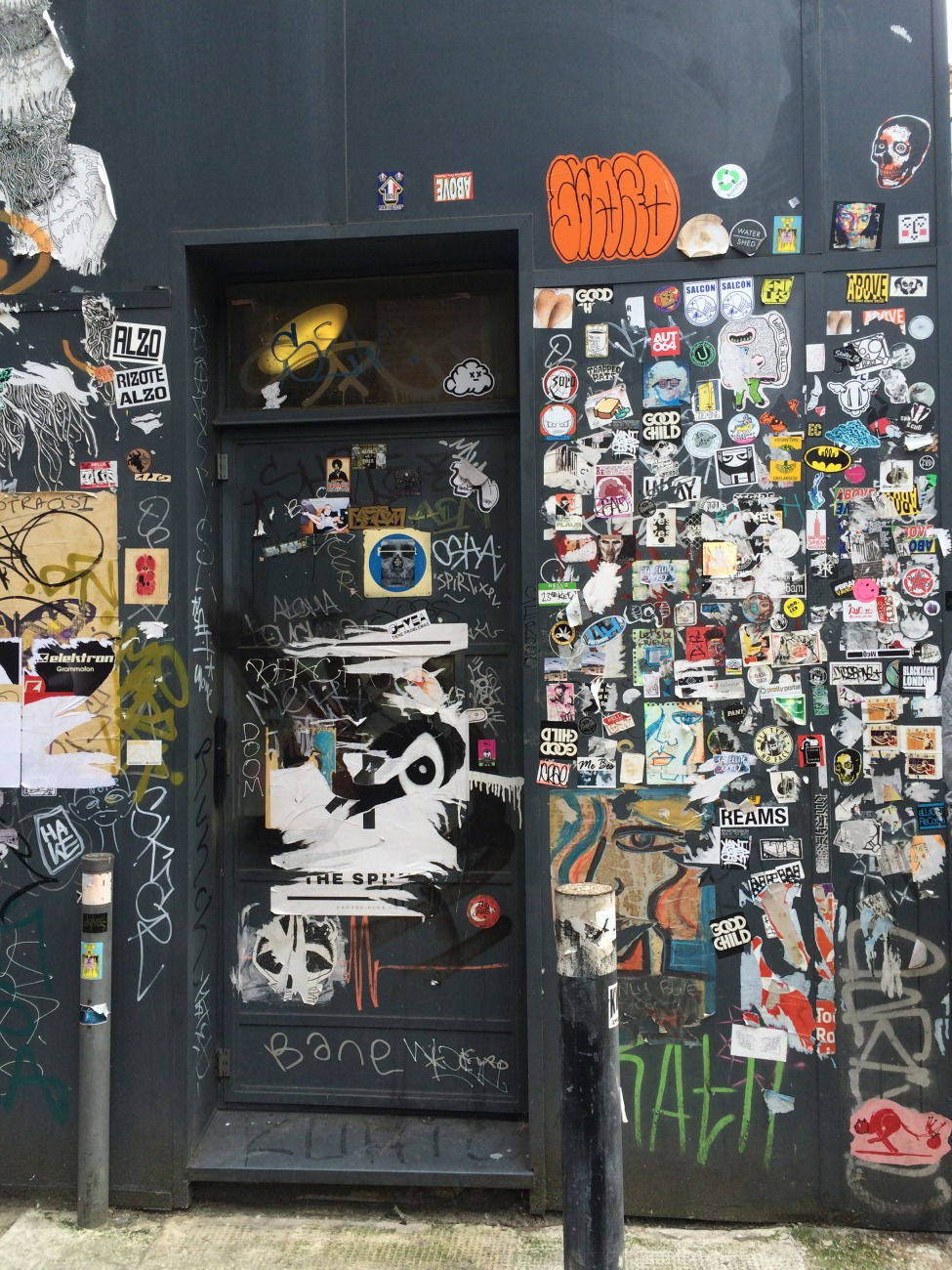 Graffiti Artwork - Photo by Dreo - stickers