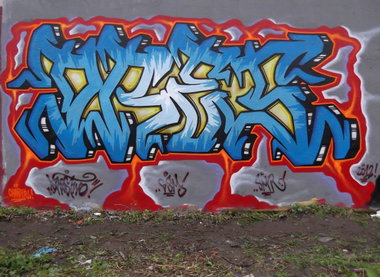 Graffiti Wall in Brunswick - Photo by Drestwo - Drestwo, Dres2, Dres (2012)